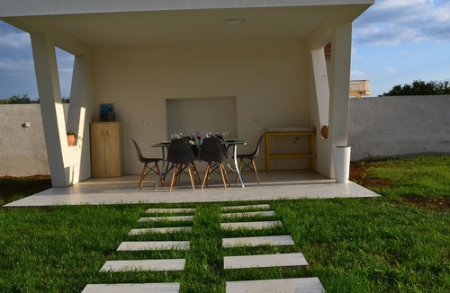 Galovac House | Beautiful countryside house with pool AE1191