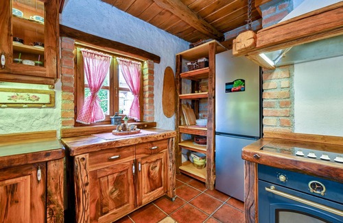 Zabok House | Beautiful home in Prosenik Gubasevski with sauna