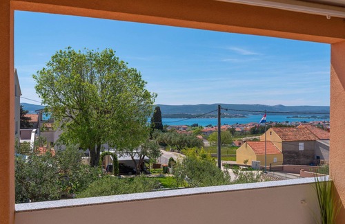 Sveti Filip i Jakov House | Beautiful home in Sveti Filip i Jakov