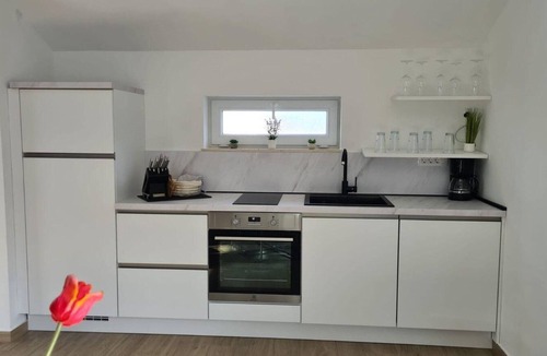 Bilice House | Beautiful holiday home with pool and sea views