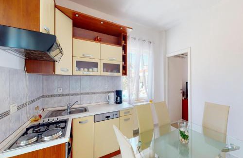 Neoric House | Beautiful holiday home with private sauna