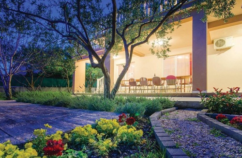 Kastel Stafilic House | Beautiful home in Kastel Stafilic
