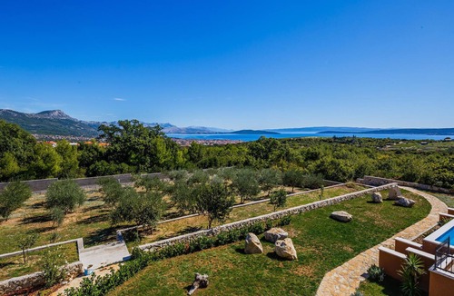 Rudine House | Beautiful home in Kastel Novi