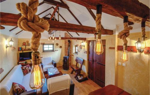 Jalzabet House | Beautiful Home In Varazdinske Toplice