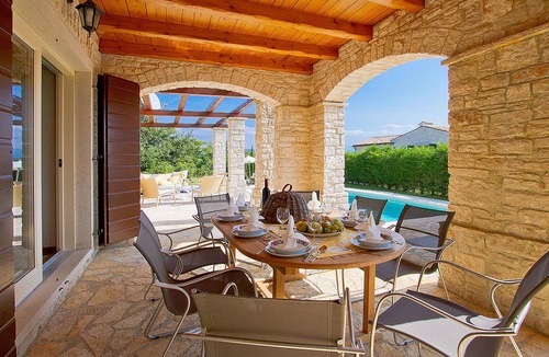Buzet House | Beautiful home in Buzet