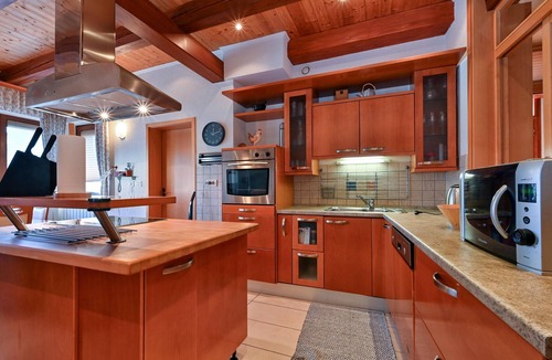 Donji Kraljevec House | Beautiful home in Cakovec with sauna