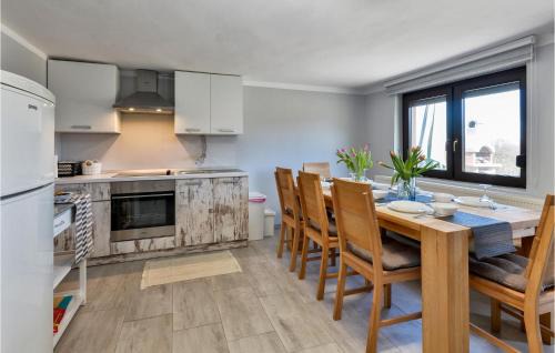 Sveti Juraj na Bregu House | Beautiful Home In Dragoslavec