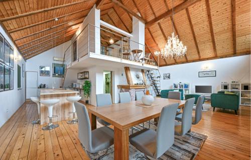 Cestica House | Beautiful Home In Falinic Breg With Sauna