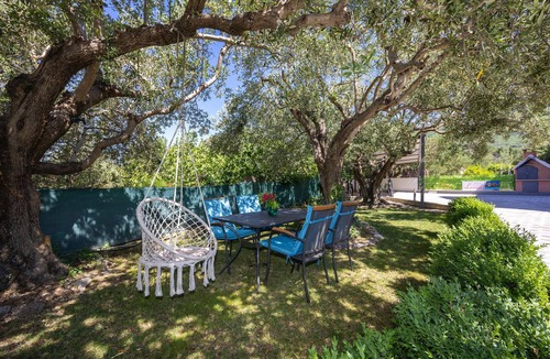 Kastel Luksic House | Beautiful home in Kastel Luksic