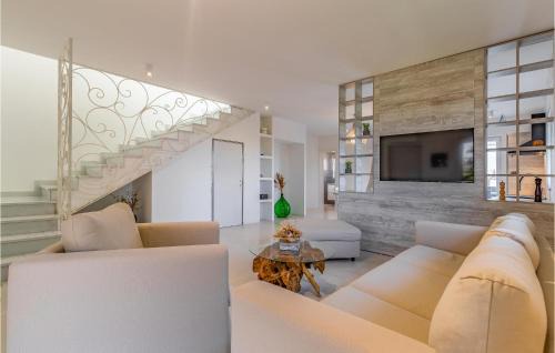 Hrboki House | Beautiful Home In Hrboki