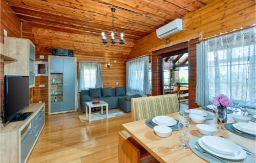 Varazdinske Toplice House | Beautiful Home In Jalzabet With Sauna