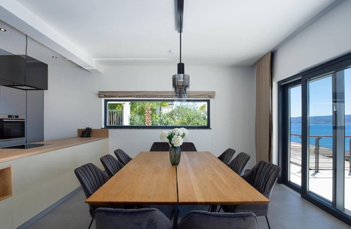 Jesenice House | Beautiful home in Jesenice with sauna
