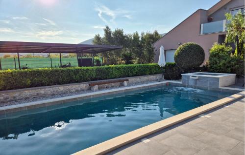 Kastela House | Beautiful Home In Kastel Stari