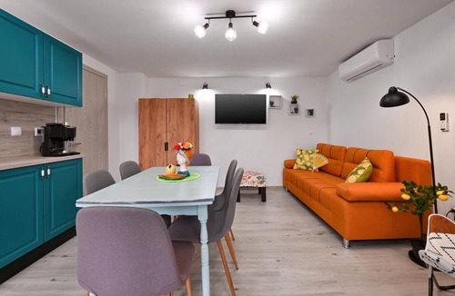 Kapela House | Beautiful home in Kapela with sauna