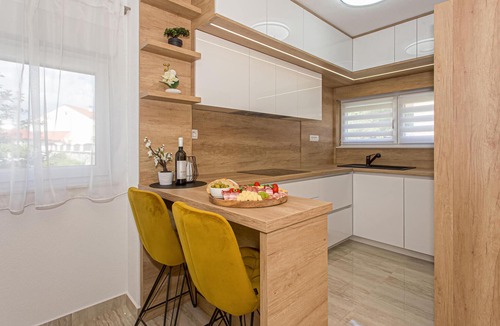 Dicmo House | Beautiful home in Kraj