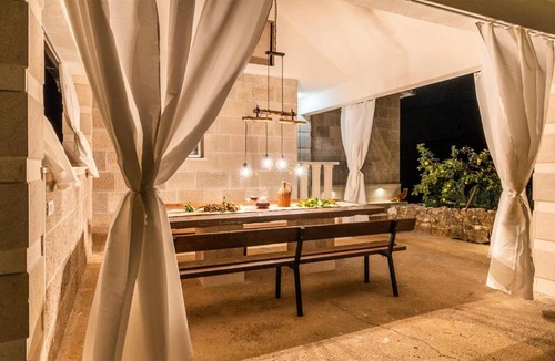 Lokvicici House | Beautiful Home In Lokvicici