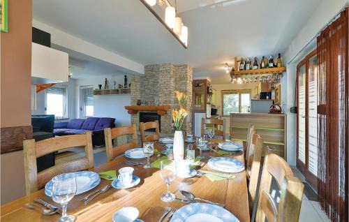 Ludbreg House | Beautiful Home In Ludbreg With Sauna