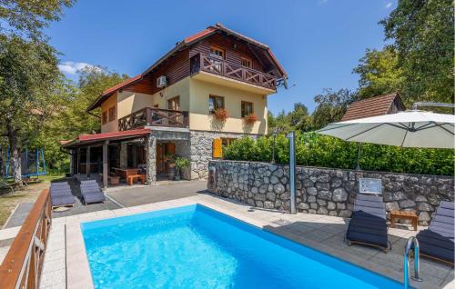 Presika House | Beautiful Home In Lukovdol With Sauna