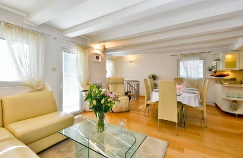 Novi Marof House | Beautiful home in Novi Marof with sauna