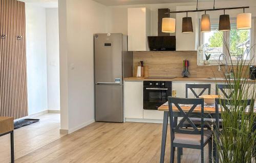 Stubicke Toplice House | Beautiful Home In Oroslavje With Wifi