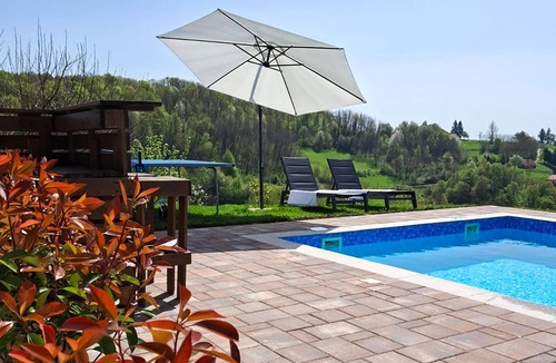 Pregrada House | Beautiful home in Pregrada with kitchen
