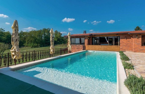 Kutina House | Beautiful Home In Repusnica With Sauna