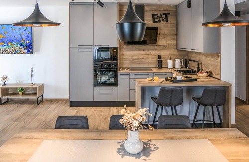 Andrijasevci House | Beautiful home in Rokovci with sauna