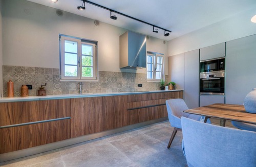 Zminj House | Beautiful home in Sivati