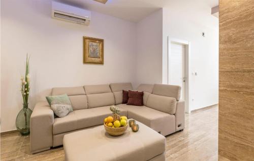 Solin House | Beautiful Home In Solin