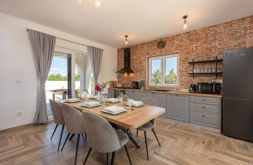 Bila Vlaka House | Beautiful home in Stankovci