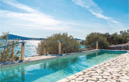 Tkon House | Beautiful Home In Tkon