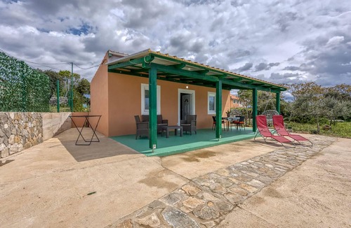 Veli Losinj House | Beautiful home in Veli Losinj with house sea view