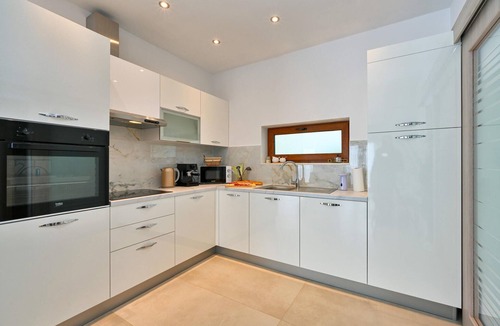 Vinica House | Beautiful home in Vinica with sauna