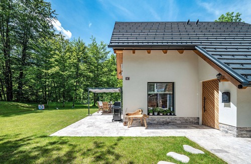 Ribcev Laz House | Beautiful new house in nature near Lake Bohinj with mountain views