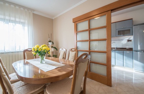 Trviz Villa | Beautiful new villa, lush fenced-in garden, private pool