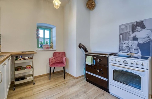 Vrbovsko House | Beautiful private villa for 10 guests with WIFI, TV, terrace and pets allowed