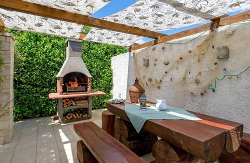 Kapelica House | Beautiful private villa for 8 people with WIFI, private pool, A/C, TV and patio
