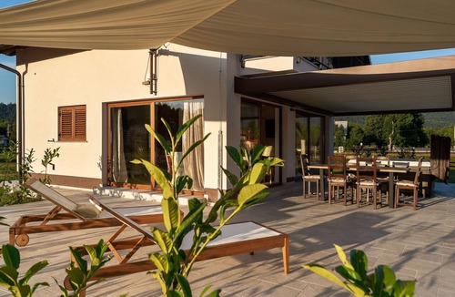 Fuzine House | Beautiful private villa for 4 people with A/C, WIFI, hot tub, TV, terrace and pets allowed