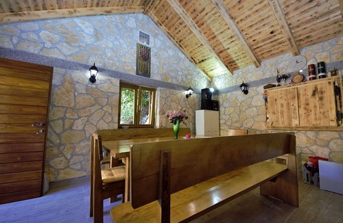 Labin House | Beautiful private villa with A/C, WIFI, private pool, hot tub, TV, terrace and pets allowed