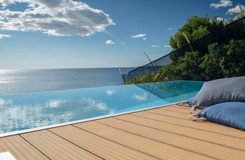 Primosten Burnji Villa | Beautiful private villa for 10 people with A/C, private pool, WIFI, TV and terrace