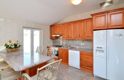 Zaton House | Beautiful private villa for 14 guests with hot tub, WIFI, A/C, private pool, TV and terrace