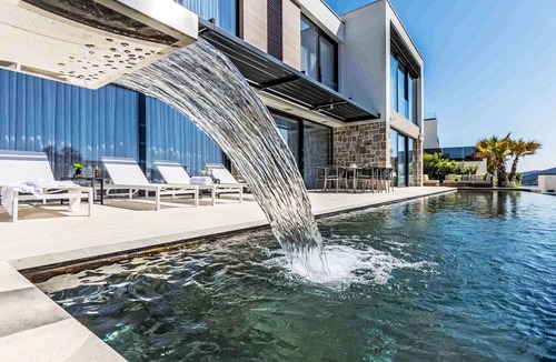 Podglavica Villa | Beautiful private villa for 6 guests with private pool, WIFI, A/C, TV and terrace