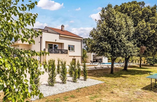 Murvica House | Beautiful private villa for 8 people with private pool, A/C, WIFI, TV and terrace