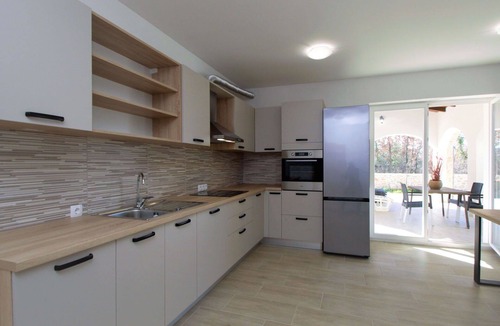 Drinovci House | Beautiful private villa with WIFI, A/C, private pool, TV, terrace, pets allowed and panoramic view