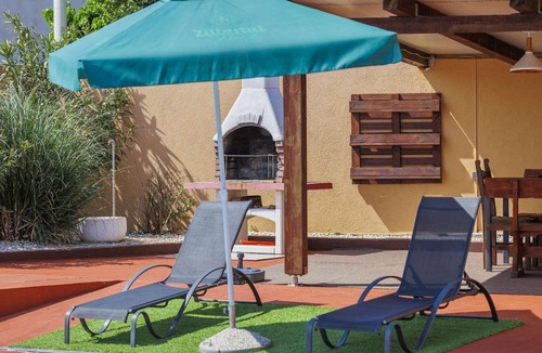 Materada House | Beautiful private villa with private pool, WIFI, A/C, TV, terrace, pets allowed and parking