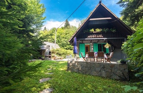 Kostel Villa | Beautiful secluded holiday home with private sauna and beach - pet friendly