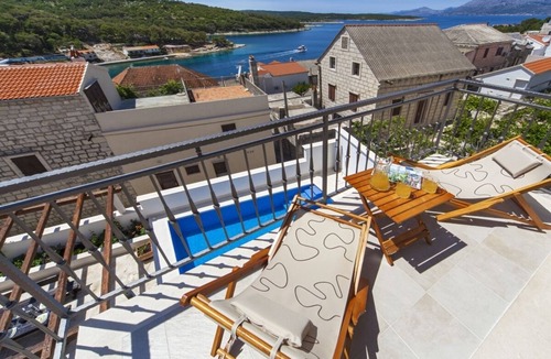 Povlja Villa | Beautiful Traditional Dalmatian Stone Villa, Private Pool & Sea View, just 200 meters to the Beach!