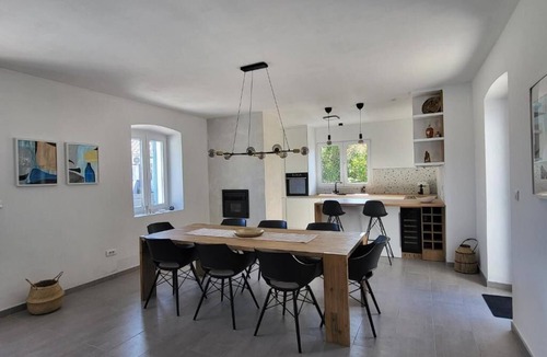 Cove Murtar House | Beautiful vacation home in Mali Losinj, Casa Solis. Enjoy the atmosphere