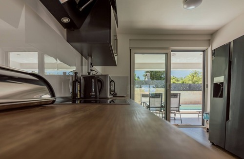 Milcetici House | Beautiful villa with private pool