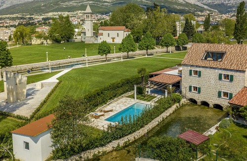 Solin Villa | Beautiful Villa Draga